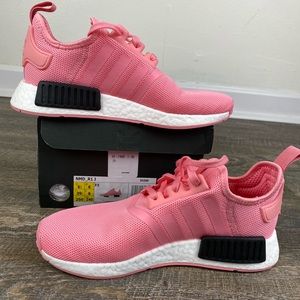 Pink Running Shoes. |Original NMD_R1 J|